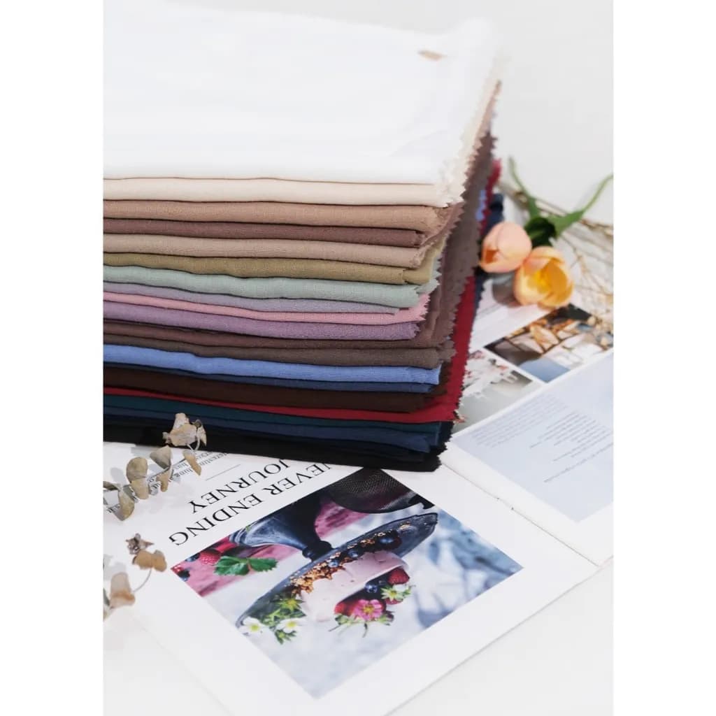 Uzma Indonesia ZIBA Basic Scarf Syar'i 140 x 140 cm Voal Arabian Miracle Segi Empat Polos BROKEN WHITE EMERALD BLACK NAVY